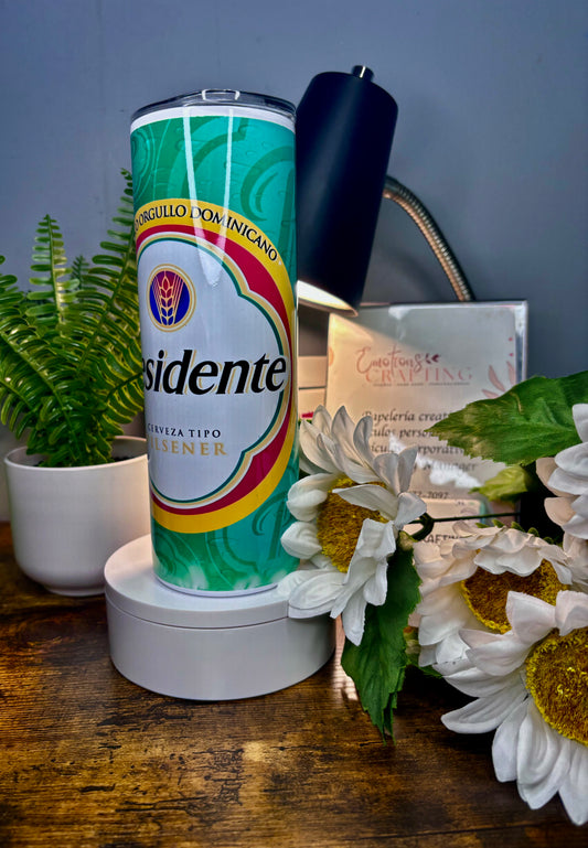 Cerveza Presidente: Brinda con Sabor y Orgullo