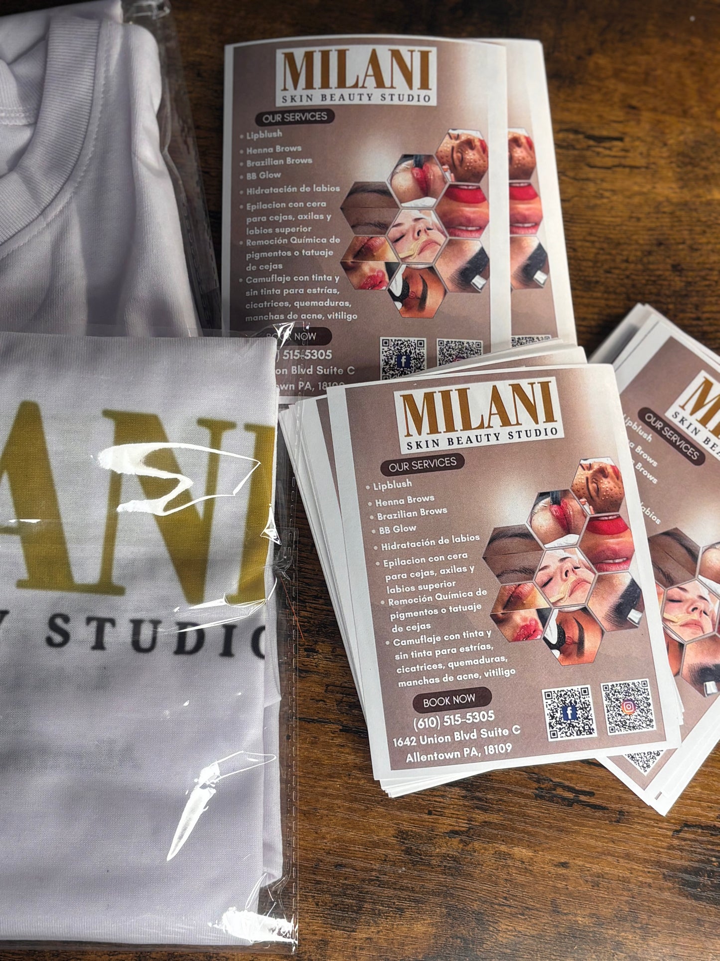 1 T-shirts + 50 Flyers Personalizados 1 side