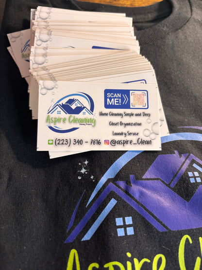 1 T-shirts + 50 Hang Cards + 100 Tarjetas de Presentación